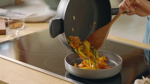 Non-Stick Fry Pan with lid, 28 cm, iCook video
